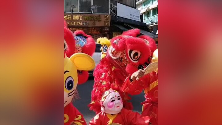 múalân liondance xuancanhty2020 舞狮 财神爷 thầntài ongdia 大头佛