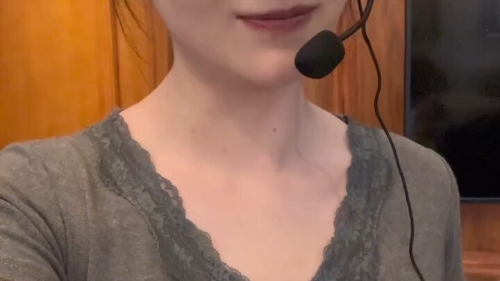 Why wasn’t he smiling in the end? #Contrast #DominantSis #PerfectFigure