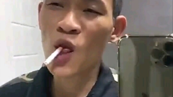 ผู้ชายแค่สูบบุหรี่ยังถูกควบคุม ช่างน่าอับอายจริงๆ