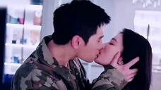 杨洋王楚然激情热吻,这谁扛得住啊