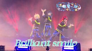 "ES/One Thousand and One Yea" — Full power! Winning two awards—⚡Brilliant smile!⚡