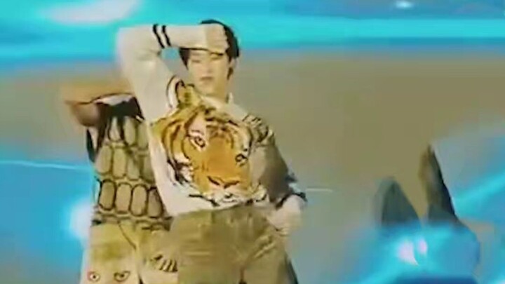 [Zanduo | Live Shot] Wowo Annual Meeting: Performance by the World Street Dance Champion