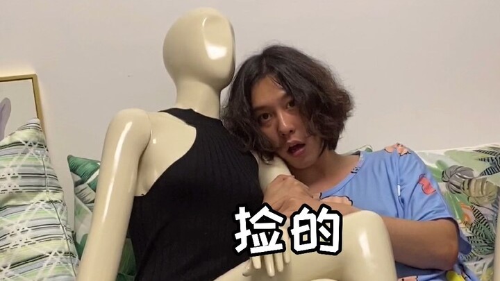 《实 力 单 身》