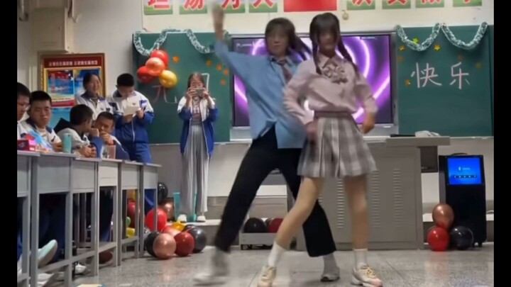 Domestic All-Girl High School: Sexy JK “Double Girls Kissing Dance Duo” New Year’s Eve Gala | High S