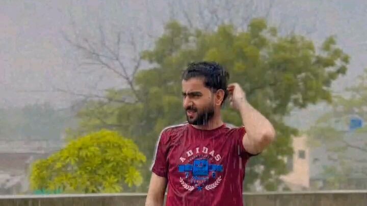 Dil soach le ☺