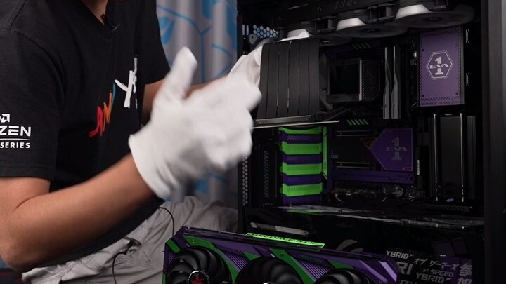 EVA-themed top-tier ROG all-in-one setup!