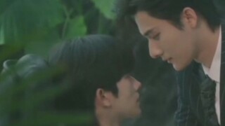 In order to catch A, Hua Zong really took great pains... He even adjusted the angle several times. A