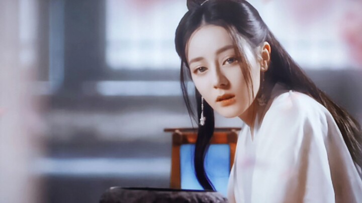 After eleven years, I finally see the female lead again, from her prime to utter exhaustion!