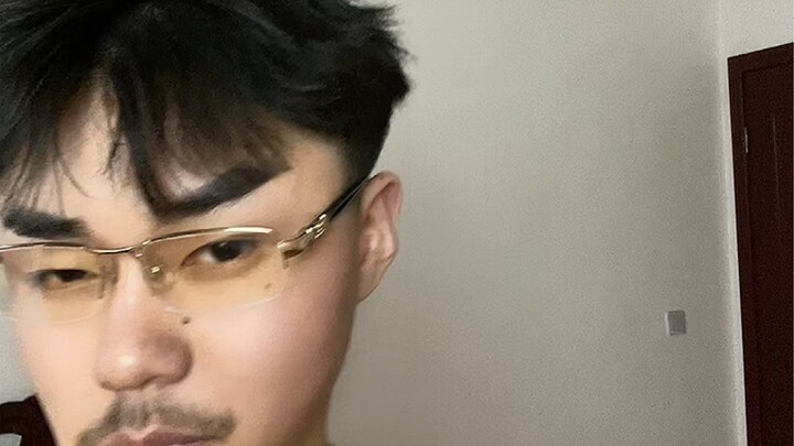 《 猛 男 穿 搭 》