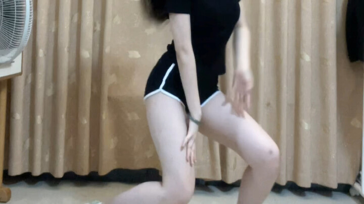 Women's High Tumble Midas Touch-Kiss Of Life | Aku bukan penari yang jago. Sudah lama aku tidak mena