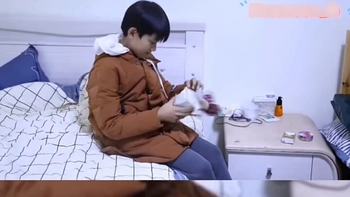 Xiaoji's conversation with his mother