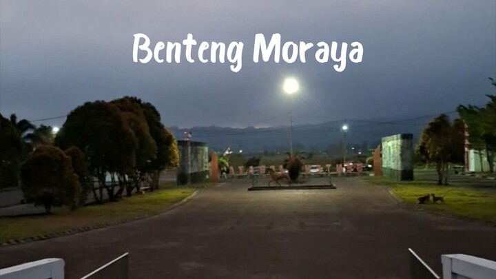 View dari Benteng Moraya