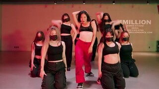 Mamamoo华莎新歌《I'm a b*tch》原版编舞！1M舞室大当家Lia Kim女神 ft. Dabin超精彩演绎！(4K)