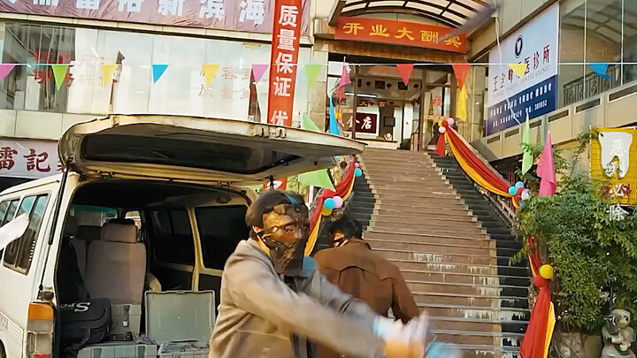 全员狠人的劫匪，狠起来自己人都杀