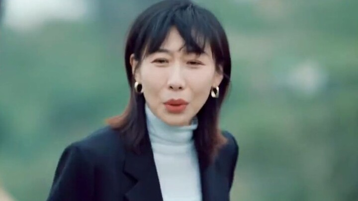 Zhang Pei’s scenes really don’t look like acting at all—she nails that effortlessly cool, super-rela