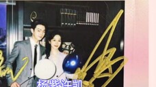 Yang Zi and Xu Kai took a Polaroid side shot of the behind-the-scenes photos. This Polaroid is simpl