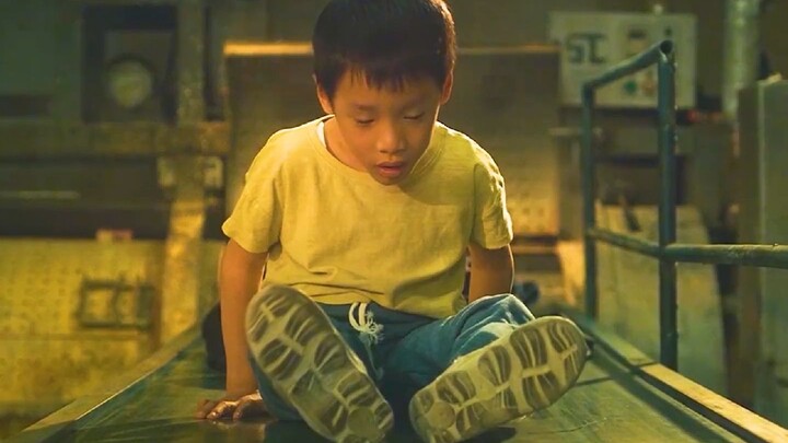 Seorang anak laki-laki yang lahir dengan disabilitas, namun mampu berlari lebih cepat daripada keret