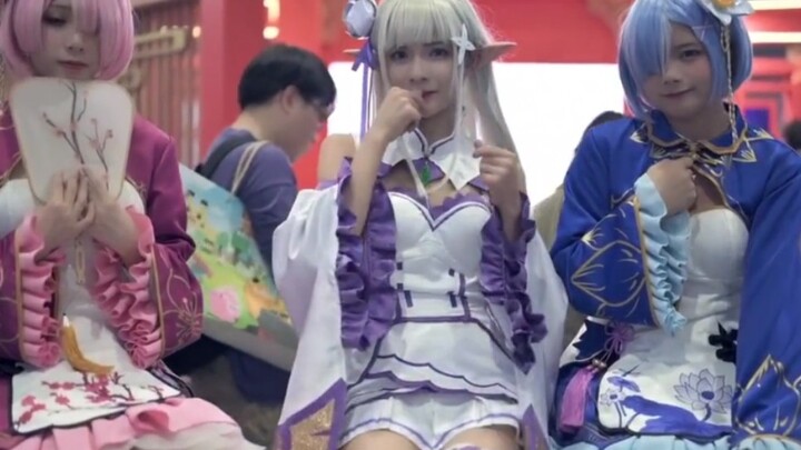 【Cosplay】小姐姐向我眨眼那一刻，我的心都要化了