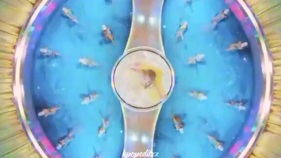 Pop- Nayeon ft Nicki Minaj CTTO