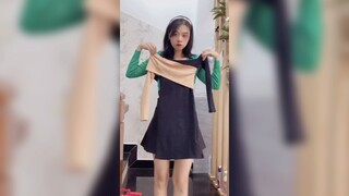 Một chiếc đầm tôn dáng