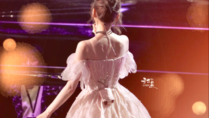 Wang Xinling's 2024 most beautiful New Year's Eve Gala "The Light of Dreams" straight shot #王心凌#The 