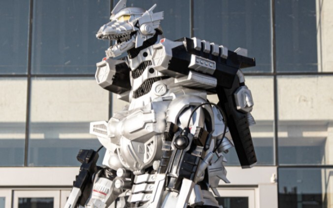 [Godzilla] Wearing the most homemade version of Mechagodzilla on the Internet, the three-type mecha 