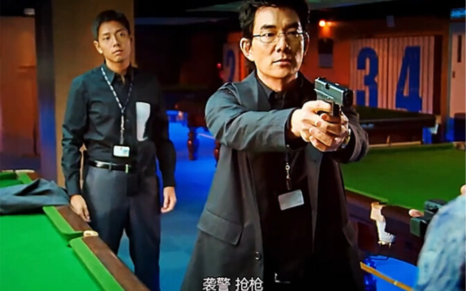 面善心狠话不多，典型的多重人格！这才是真正的斯文败类