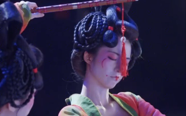 The style of the music changed, and the cheerful "Tang figurines" became serious # Our Ten Years