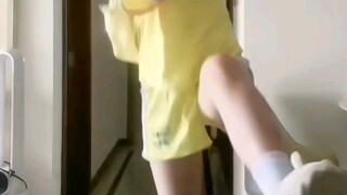 高⚡中⚡生⚡大⚡背⚡头  眼神坚定 可以入党