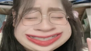 الحياة بلا معنى، لم أستطع التغلب على الشخص الماكر والمحتال في هذه الحياة.