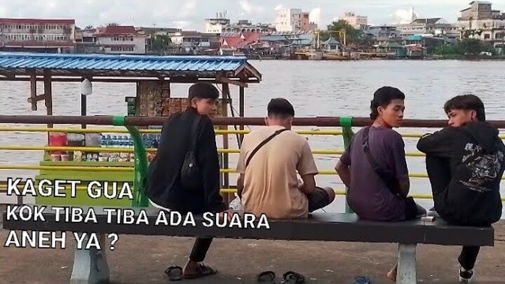 Anak Jin Ketawa Sambil Mendesah Di Keramaian