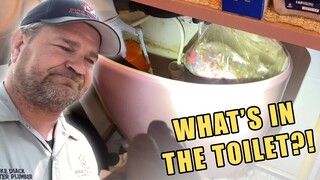 FREE PLUMBING REPAIR! What's Inside The Toilet?