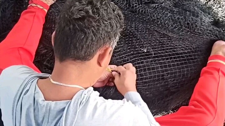 buhay mahirap,pero masarap kapag trabahong marangal.