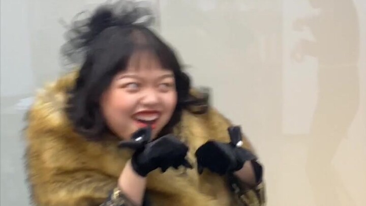 Ôi, bao nhiêu năm tình cảm mà giờ lại thay đổi chỉ trong chốc lát...