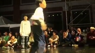 การแข่งขันออฟไลน์จัดโดยพ่อของฉัน
