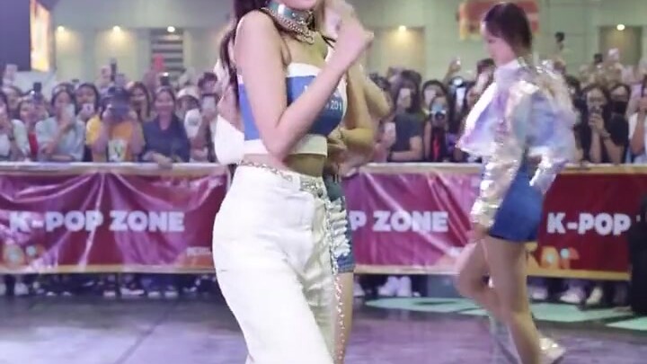 ITZY "DALLA_DALLA" KCON 19th Dance Relay Version