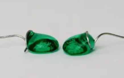 What Happens When You Cut a Water Droplet with a Hydrophobic Knife?