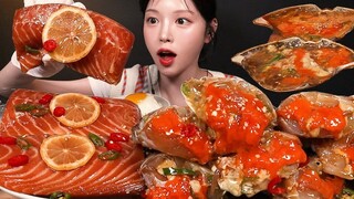 【Subtitel Bahasa Mandarin Boki】Salmon Kecap Raksasa Buatan Rumah & Kepiting Kecap