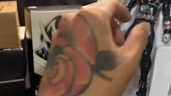 Quitting the game = doing charity? 4288 Kamen Rider Quitting Game Lucky Bag Unboxing!