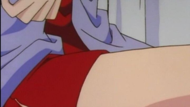 Cùng ngắm nhìn những người qua đường xinh đẹp trong Conan