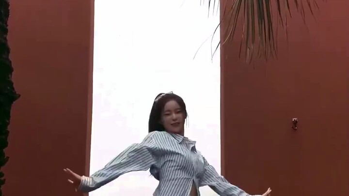 【إنميكسس جانغ غويجين】 تحدي الرقص 2 لأغنية «Party O'Clock»