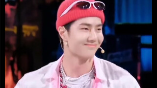 When Wang Yibo dances, it's like he's DJing right on my heart.