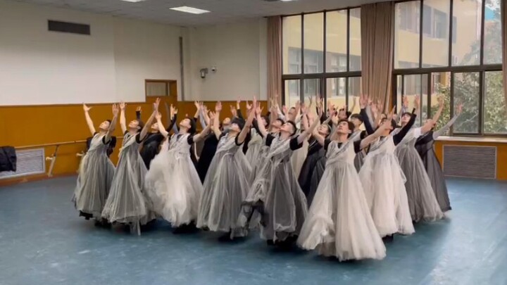 Classic dance segments and group dance segments of "Face and Ink" by Beijing Dance Academy's 2019 Ch