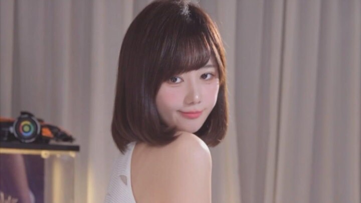 【Massami】Bing Bing white short-skirt outfit 🐎 K‑dance dance cover