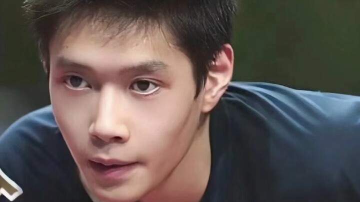 Nothing’s sweeter than Qiu Yike! The cheering video he edited for Coco—hahaha!