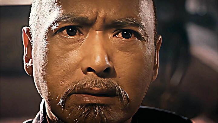 «مُنح الأمر من السماء، وعُمّر طويلاً وازدهر، لا يوجد رجل يستطيع أن يقف في وجه السلطة المطلقة.»