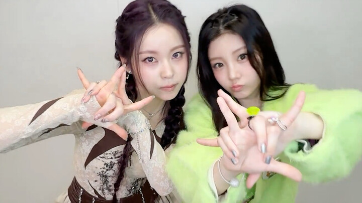 【NMIXX】Bersama Wonhee, N★T CUTE Glitter Natal