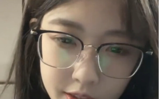 Hanya memanjakan kalian