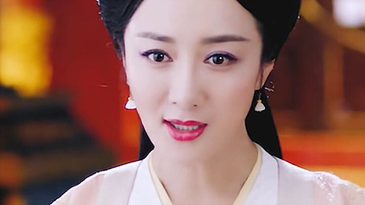 Chúng ta Xaao Hù rất bênh vực người nhà đấy! Em gái của Bán Nhược cũng không thể bị bắt nạt đâu!