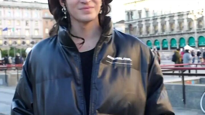 Bertemu merek Tiongkok di jalanan, bikin bangga banget!